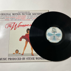 Винтажная виниловая пластинка LP Stevie Wonder The Woman In Red Женщина В Красном (Selection From The Motion Picture Soundtrack) (Греция 1984)