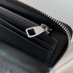 Louis Vuitton Zippy Vertical Wallet
