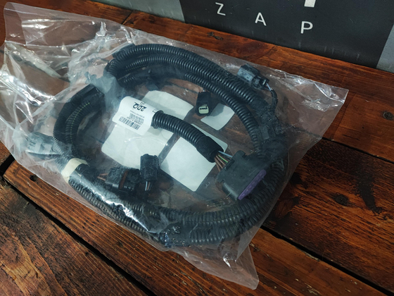 Проводка переднего бампера Opel Zafira B 05-14 Новое Оригинал 13260836