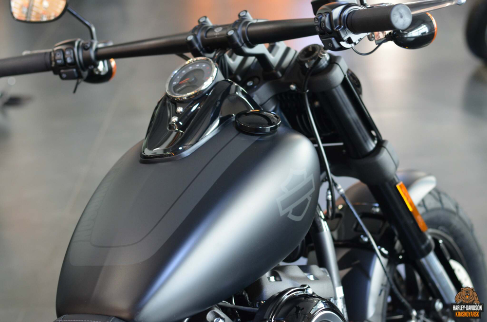 Harley-Davidson® Softail® Fat Bob 107® (FXFB)