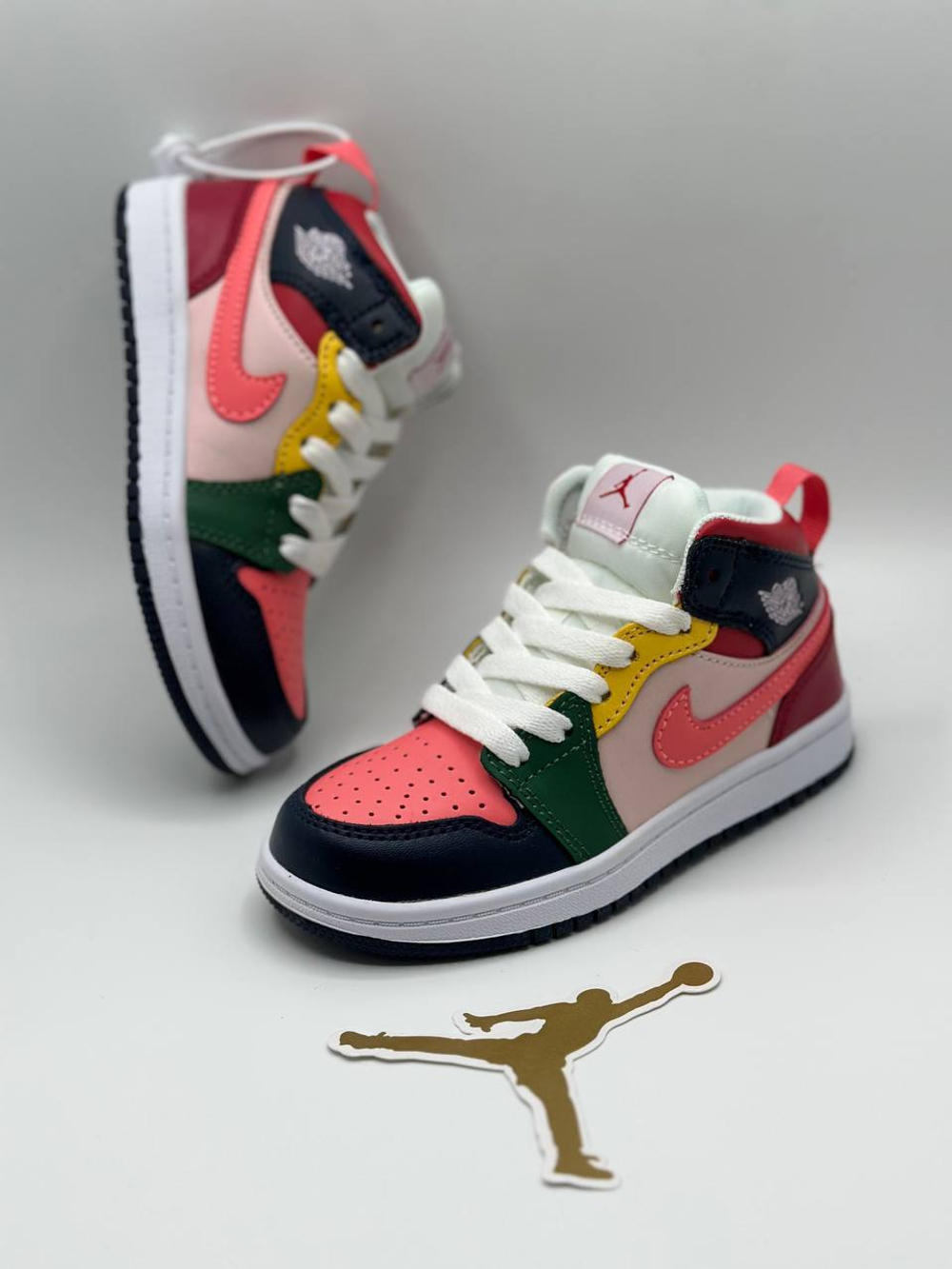 Кроссовки для девочек Nike Air Jordan