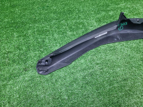 Накладка переднего бампера правая Lexus NX 1 17-21