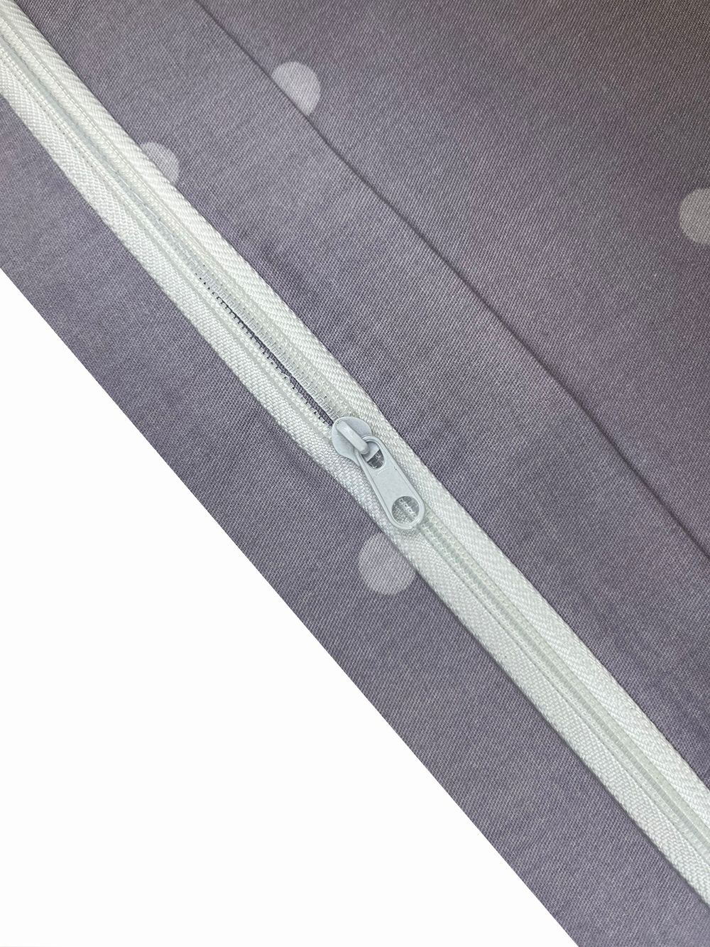 Наволочка 1шт сатин Milky Garden "Brooklyn (компаньон)" 70x70 см на молнии