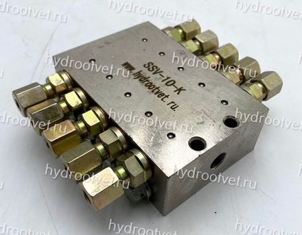 SSV-10-K + inductive switch - Питатель для прогрессивных систем смазки с рабочим давлением 300 бар, 10 выходов, с реле конца цикла