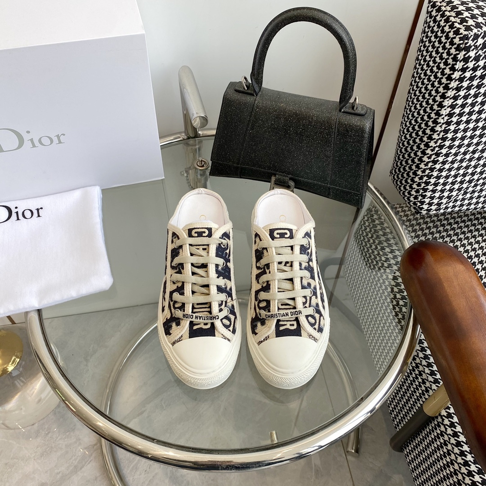 Christian Dior Walk'n'Dior Sneaker