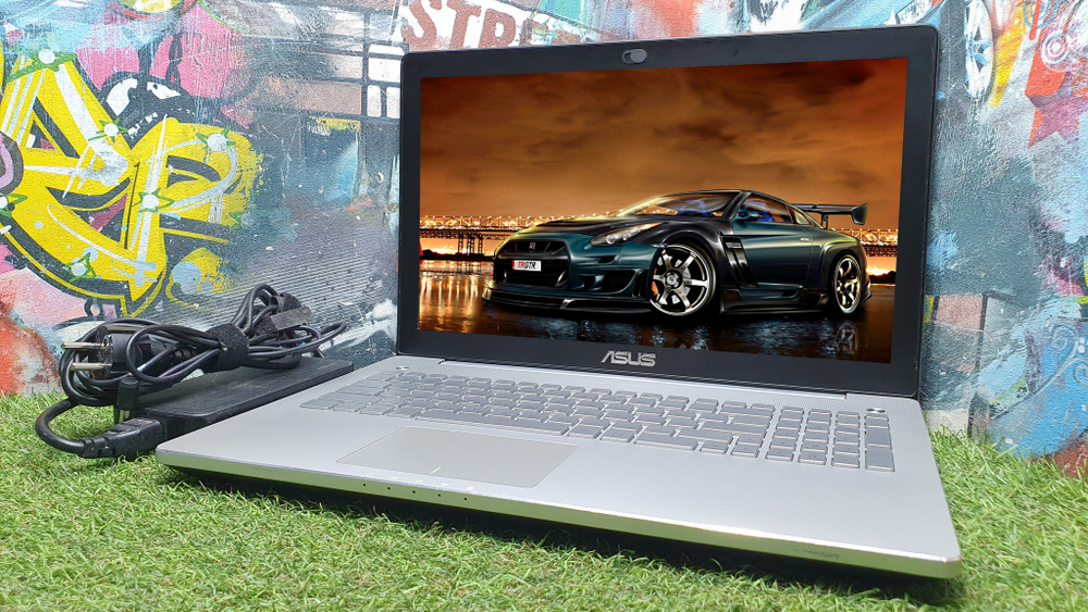 Ноутбук ASUS i7/8Gb/ GT 750M 4Gb/FHD/N550JV-CN027H 90nb00k1-m00270/Wiondows 10