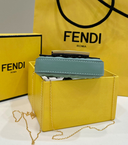 Fendi Nano Baguette 11 cm