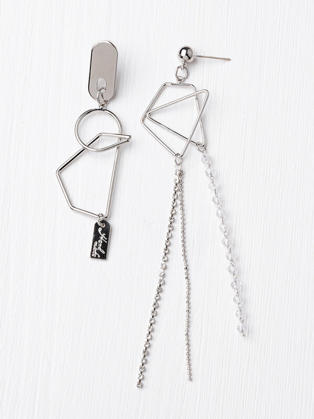 20131600 Серьги Selena