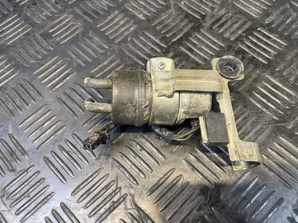 Насос топливный Suzuki Intruder VS750 VR51A