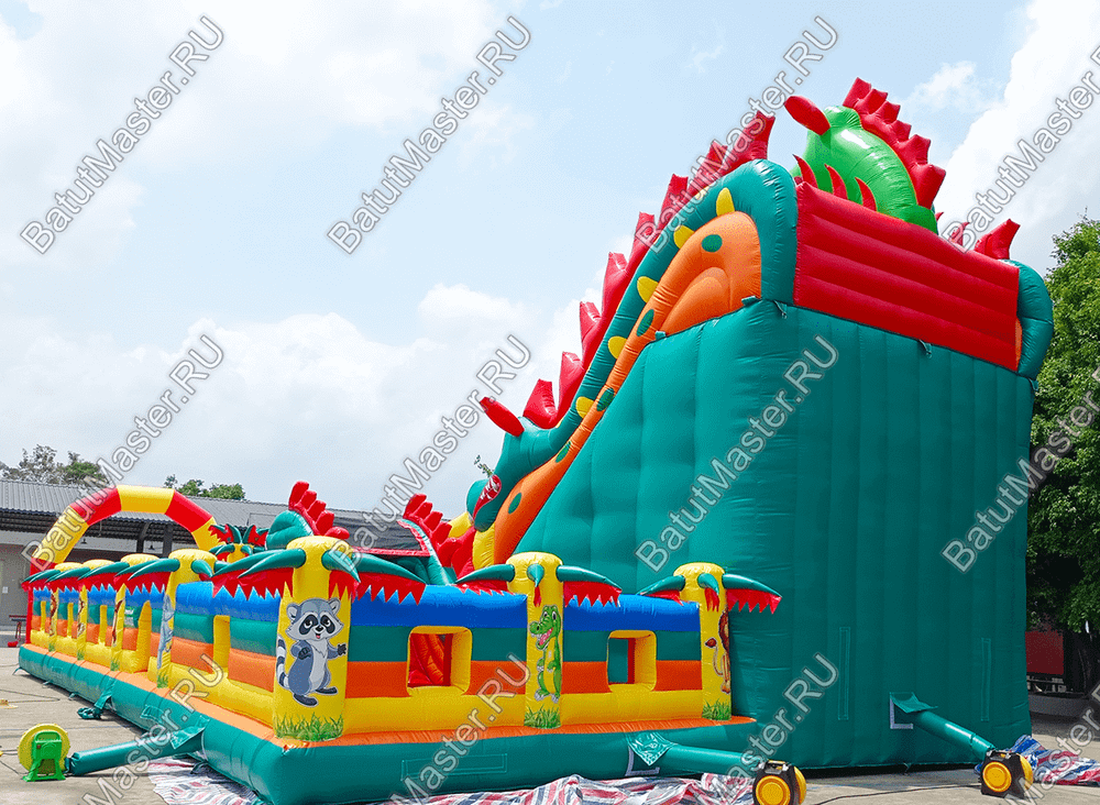 Коммерческий надувной батут "Змей Горыныч 3" 16*10*9 м