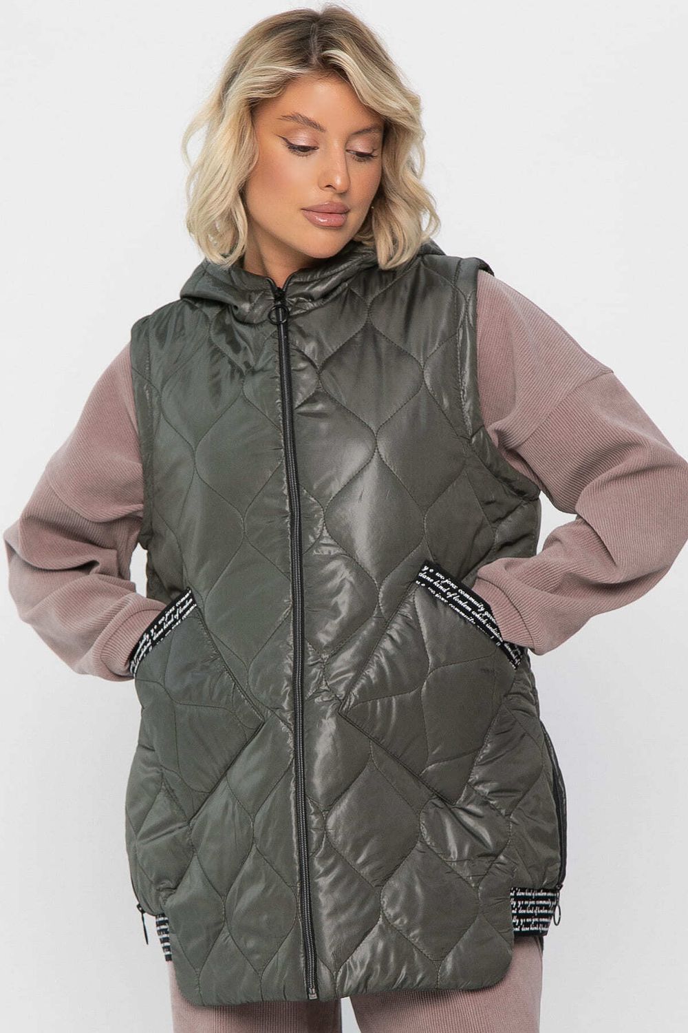 Жилет утепленный Дана Мур (хаки) Б14309-18М LT Collection