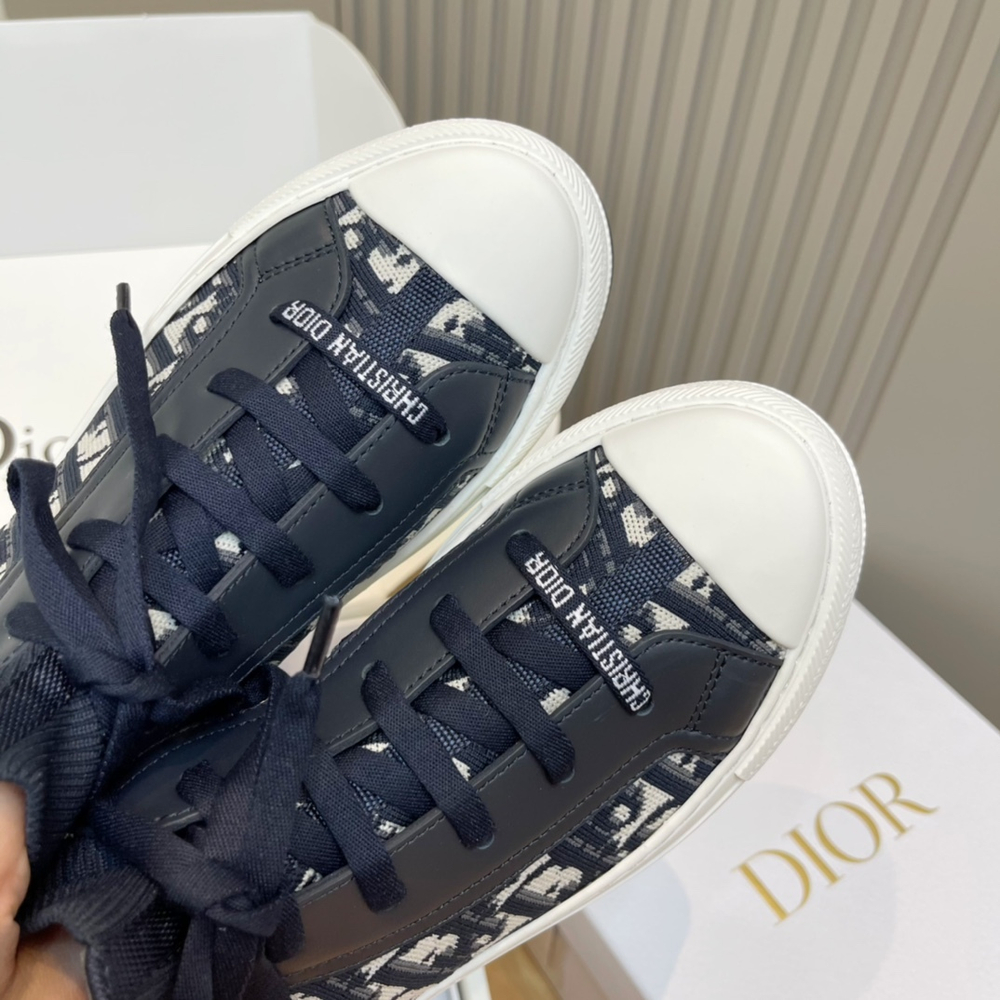Christian Dior Walk'n'Dior Sneaker