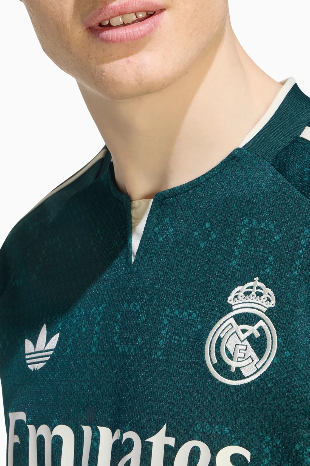 Футболка adidas Originals Real Madrid 26/27 Away - зеленый