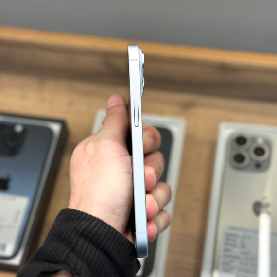 Apple iPhone 15 256gb