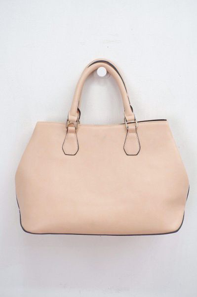 Tommy Hilfiger, Michael Kors, Ecco, Adidas