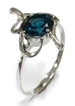 Ювелирное кольцо из серебра 925 пробы,вставка топаз"London Blue",размер 19