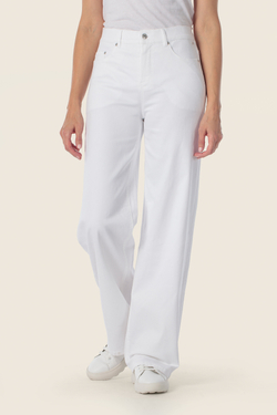 Джинсы из хлопка