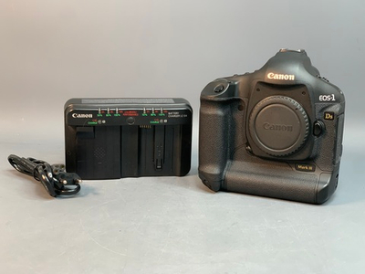 Canon EOS 1Ds Mark III