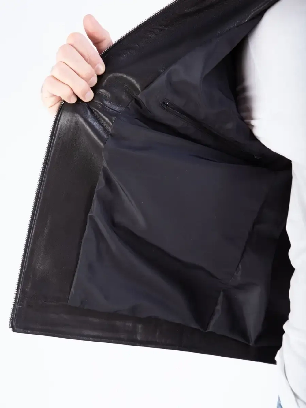 Куртка мужская  из натуральной кожи