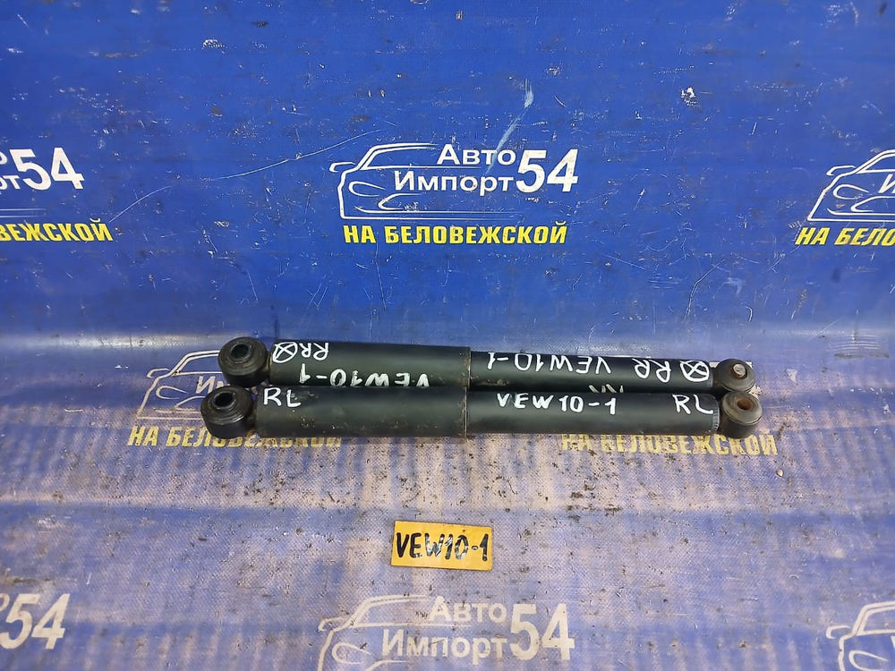 Амортизатор задний NISSAN AVENIR 1997