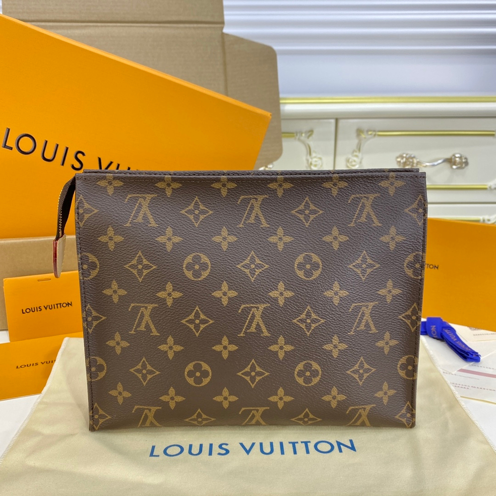 Louis Vuitton Toiletry Pouch 26
