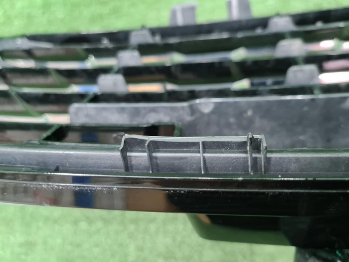 Решетка радиатора Haval Jolion (2021-н.в.)