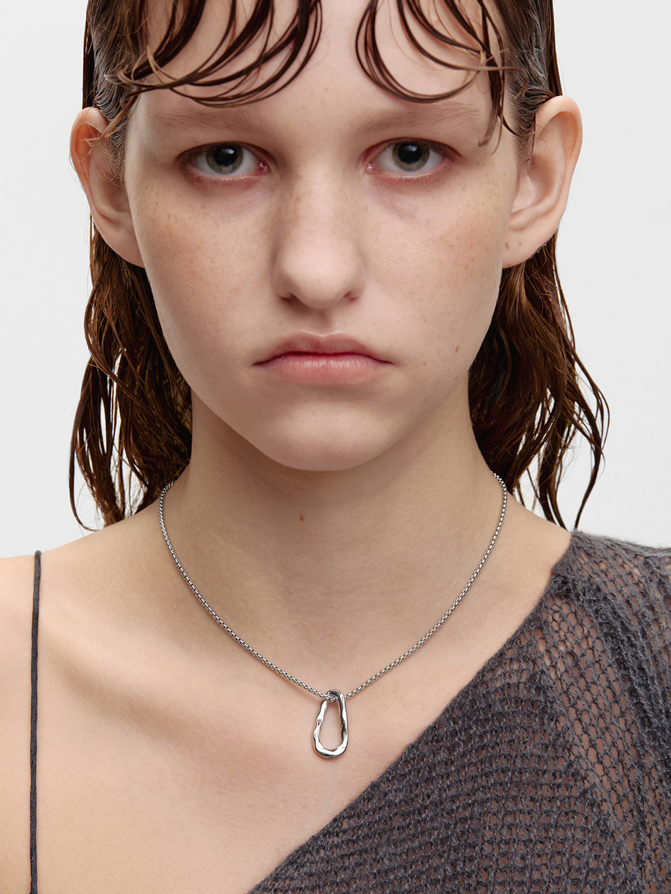 ЧОКЕР С ПОДВЕСКОЙ "CRUSH".