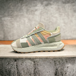 Adidas Retropy E5 • Green