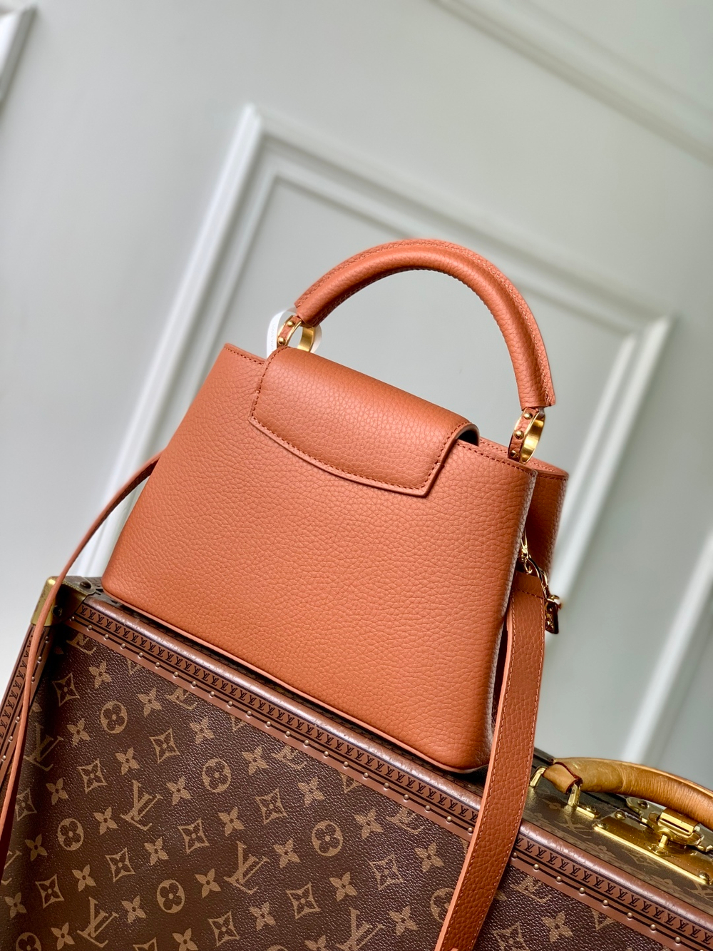 Louis Vuitton Capucines BB