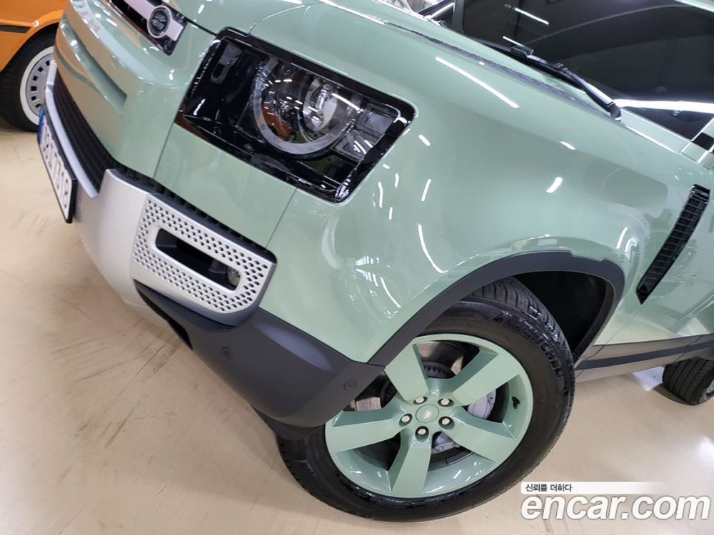 Land Rover Defender (L663) 110 D300 75th Editions (01.2023)