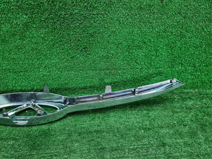 Накладка решетки радиатора Chery Tiggo 4 (18-23)