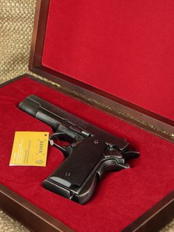 Denix Пистолет авт. "Кольт-45" состаренный, в подарочном футляре