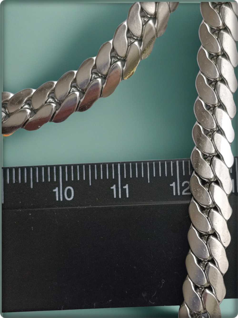 Стальная цепочка, длина 55см Stainless Steel (нержавеющая сталь).