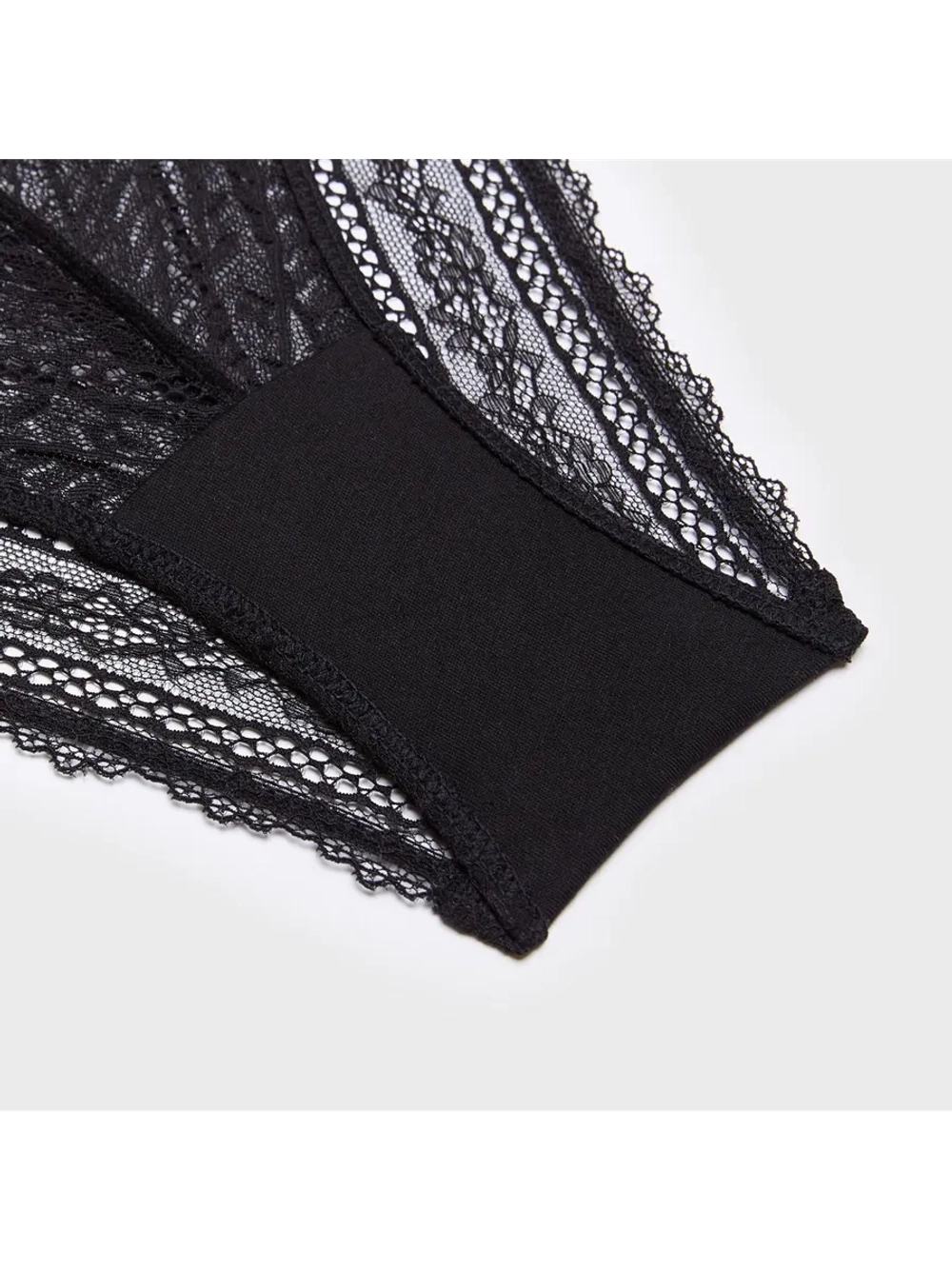 Трусы женские