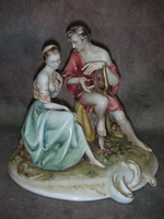 Статуэтка. Фарфор. Психея и Эрос. Capodimonte. Италия
