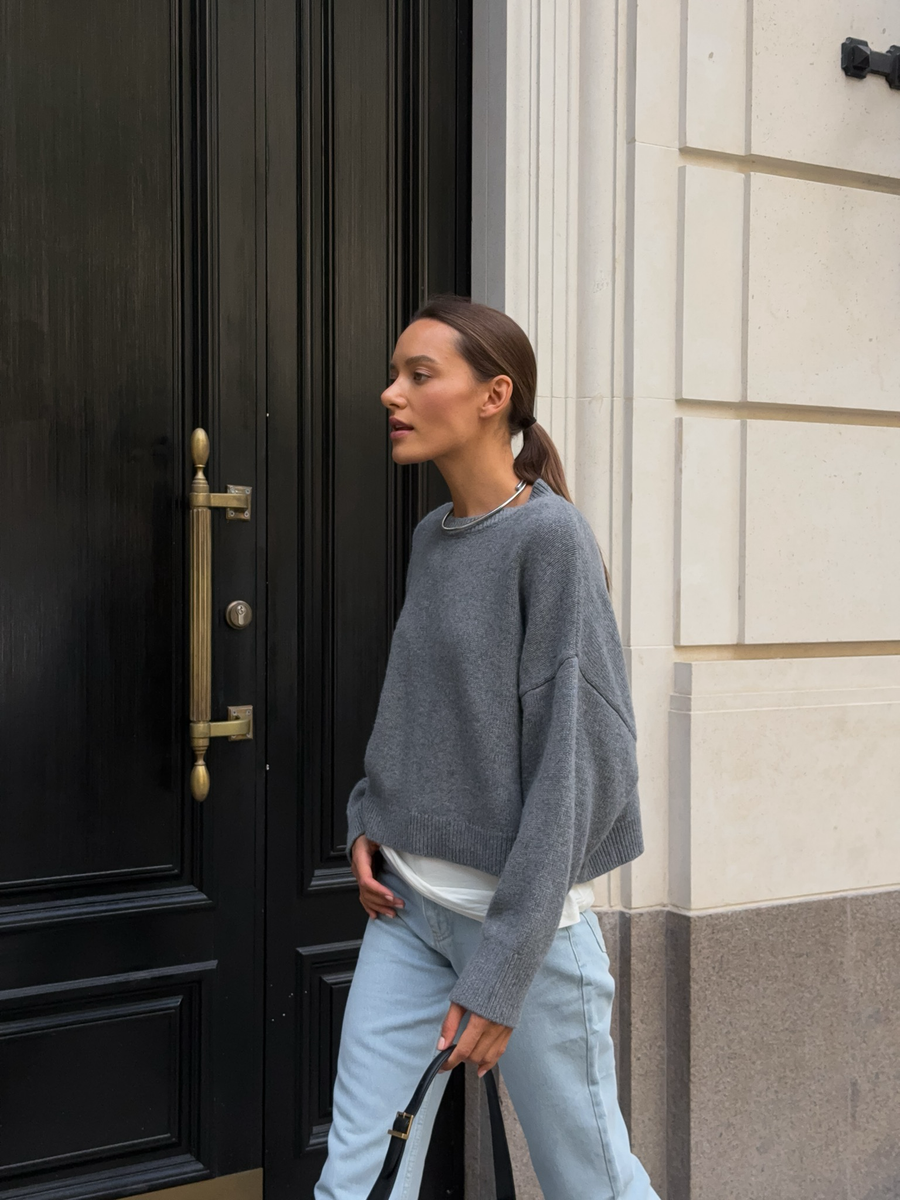 Джемпер из шерсти укороченный серый