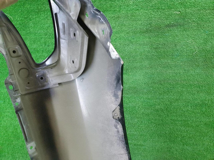 Крыло переднее левое Toyota Land Cruiser 200 (2012-2015)