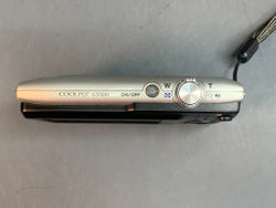 Nikon Coolpix S3300
