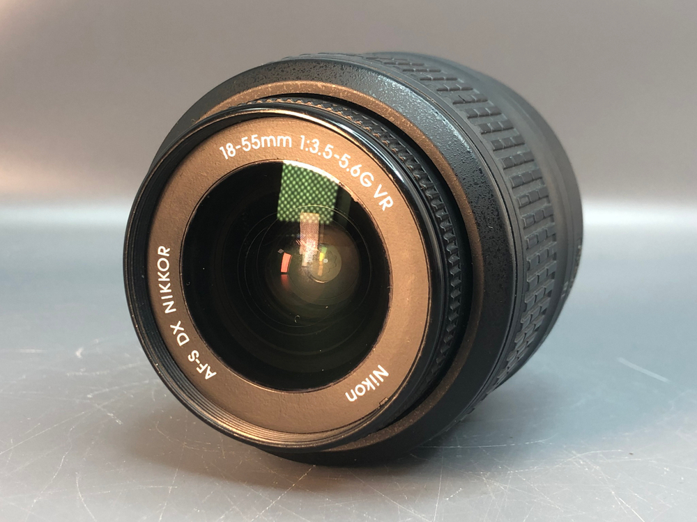 Nikon 18-55mm 3.5-5.6G, нерабочий