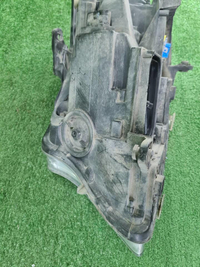 Битая Фара правая Mercedes V w447 (2014-н.в.) LED