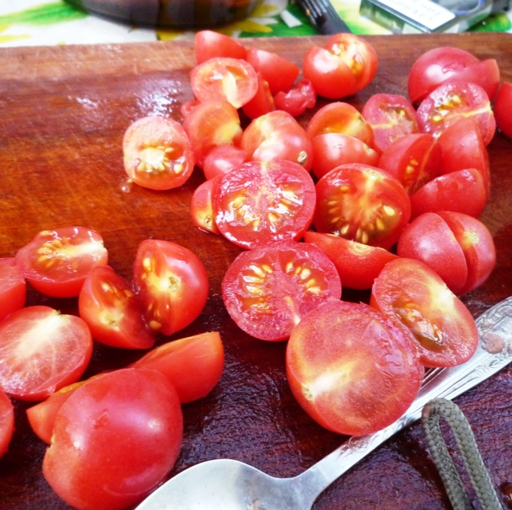 Помидоры для подвесных корзин, ампельные — Garden Pearl