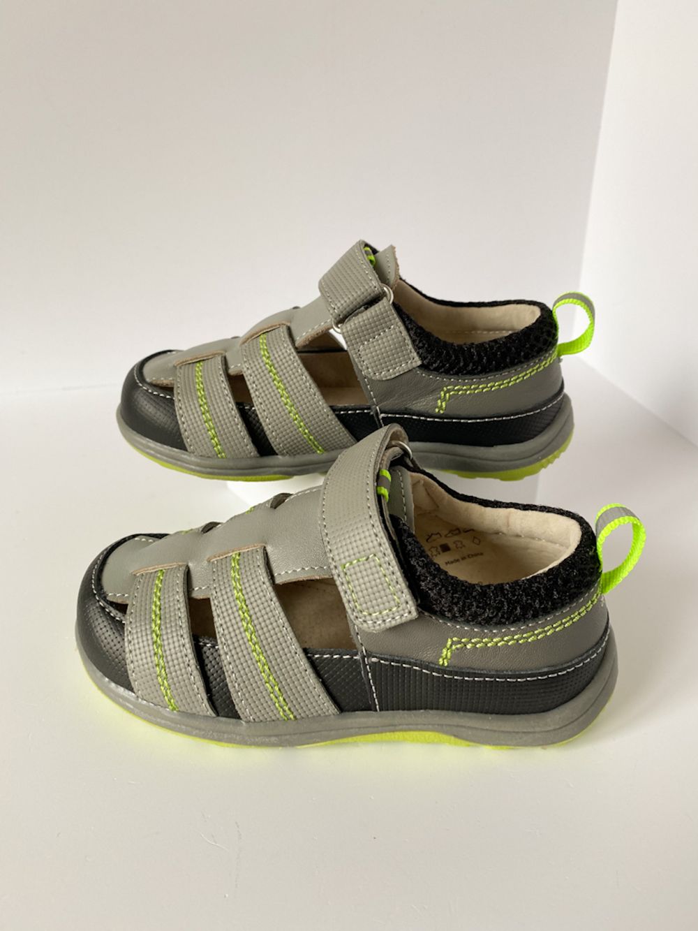 Новые сандалии See Kai Run, 24