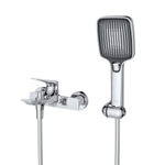 Смеситель для ванны и душа в комплекте с ручным душем, шлангом и держателем CEZARES LINER-VD-01