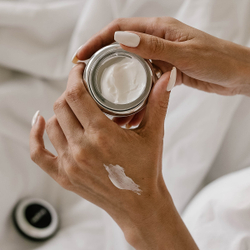 Meditime Melaban Cream отбеливающий крем против пигментации