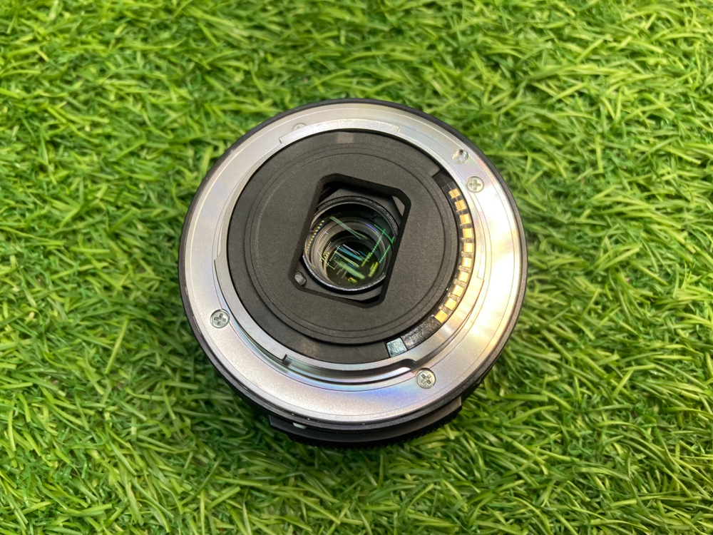 Sony A5000 kit E PZ 16–50mm 8.500 кадров