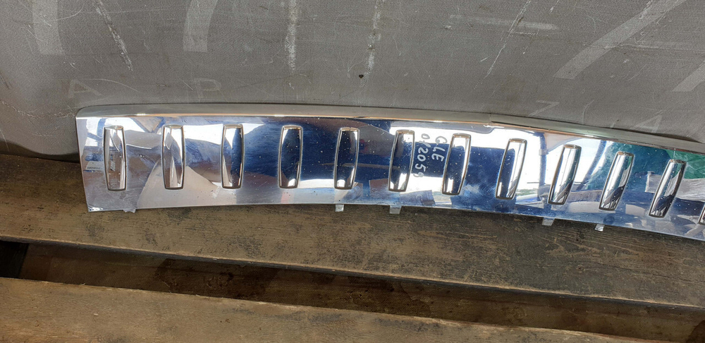 Накладка заднего бампера Mercedes GLE (W166) 11-18 Б/У Оригинал A1668853374