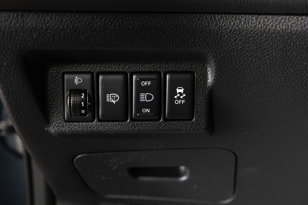 Nissan X-Trail, 2011 год