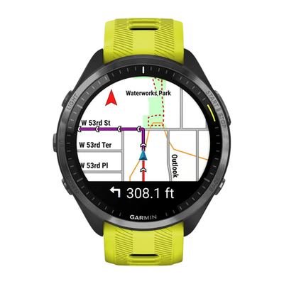 Спортивные часы Garmin Forerunner 965, силиконовый ремешок цвета чёрный/«электрический жёлтый» Тёмно-серый безель из титана с DLC-покрытием, чёрный корпус, AMOLED-дисплей со стеклом Gorilla Glass DX. Ремешок с классической застёжкой — на запястье обхватом