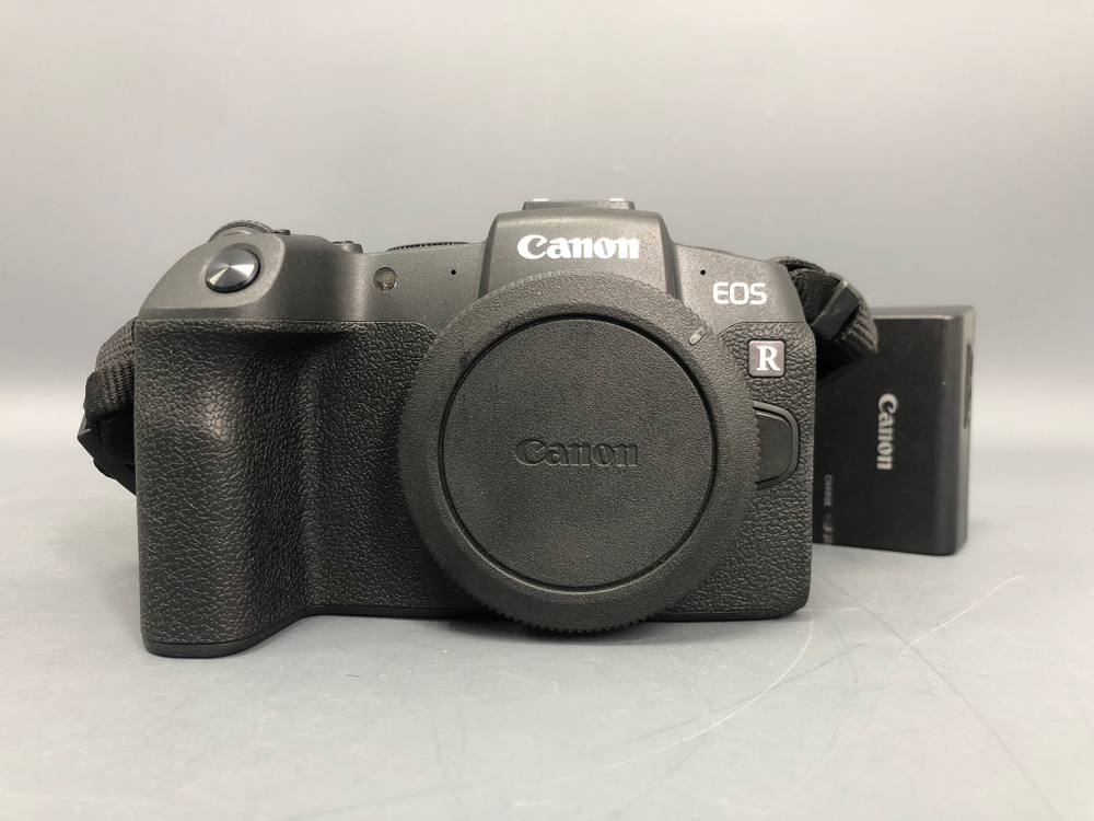 Canon EOS RP (3.000 кадров)