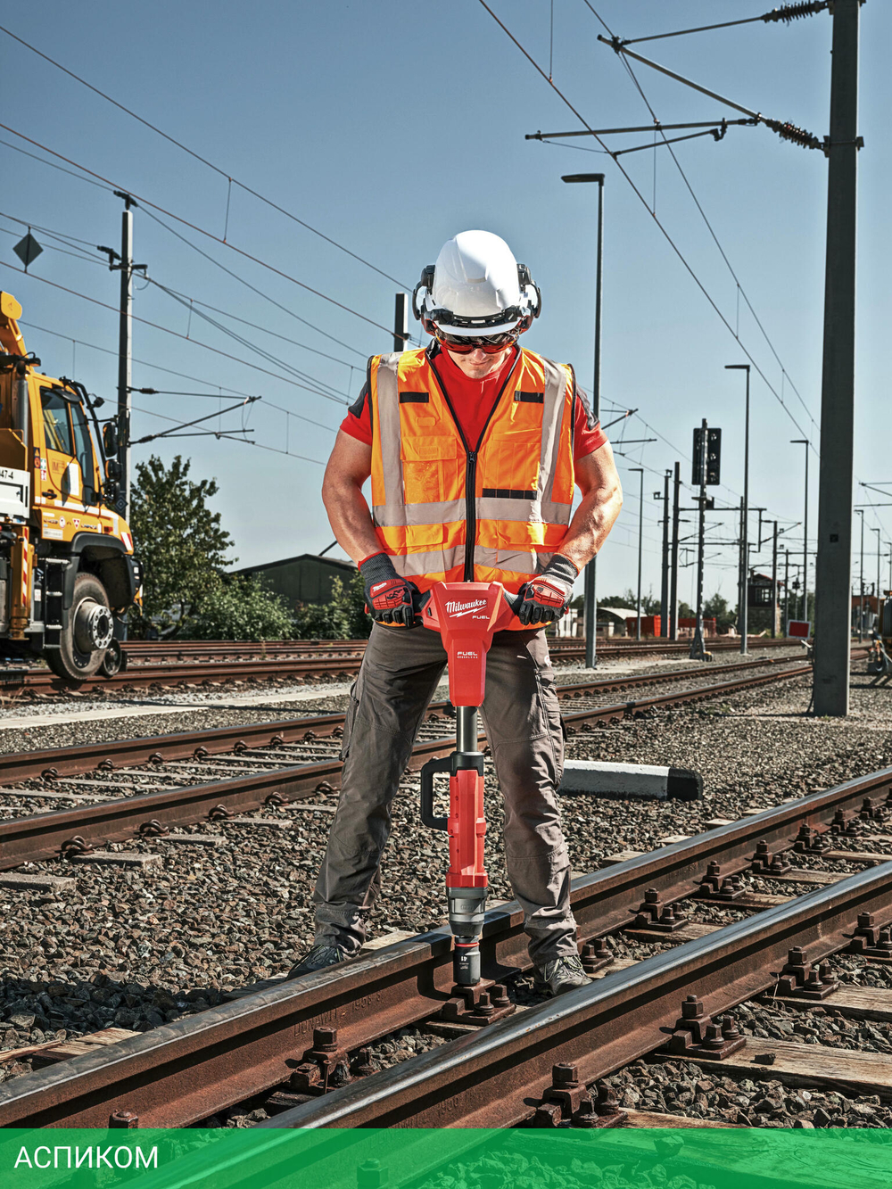 Гайковерт Milwaukee M18 FHIWF1R-122С (4933493141)